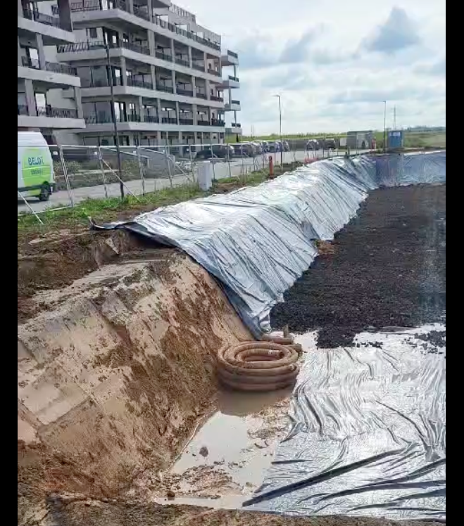 Header image: Mise à jour du projet Le Champ du Moulin !